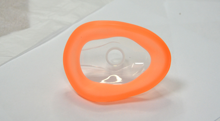 雙色模具設(shè)計(jì)比單色模具復(fù)雜在哪？